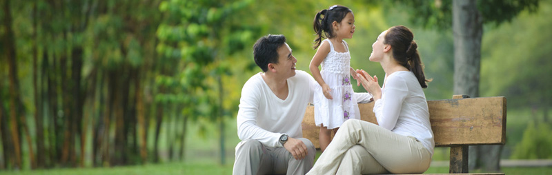 Audiology Waukesha WI Family on Bench